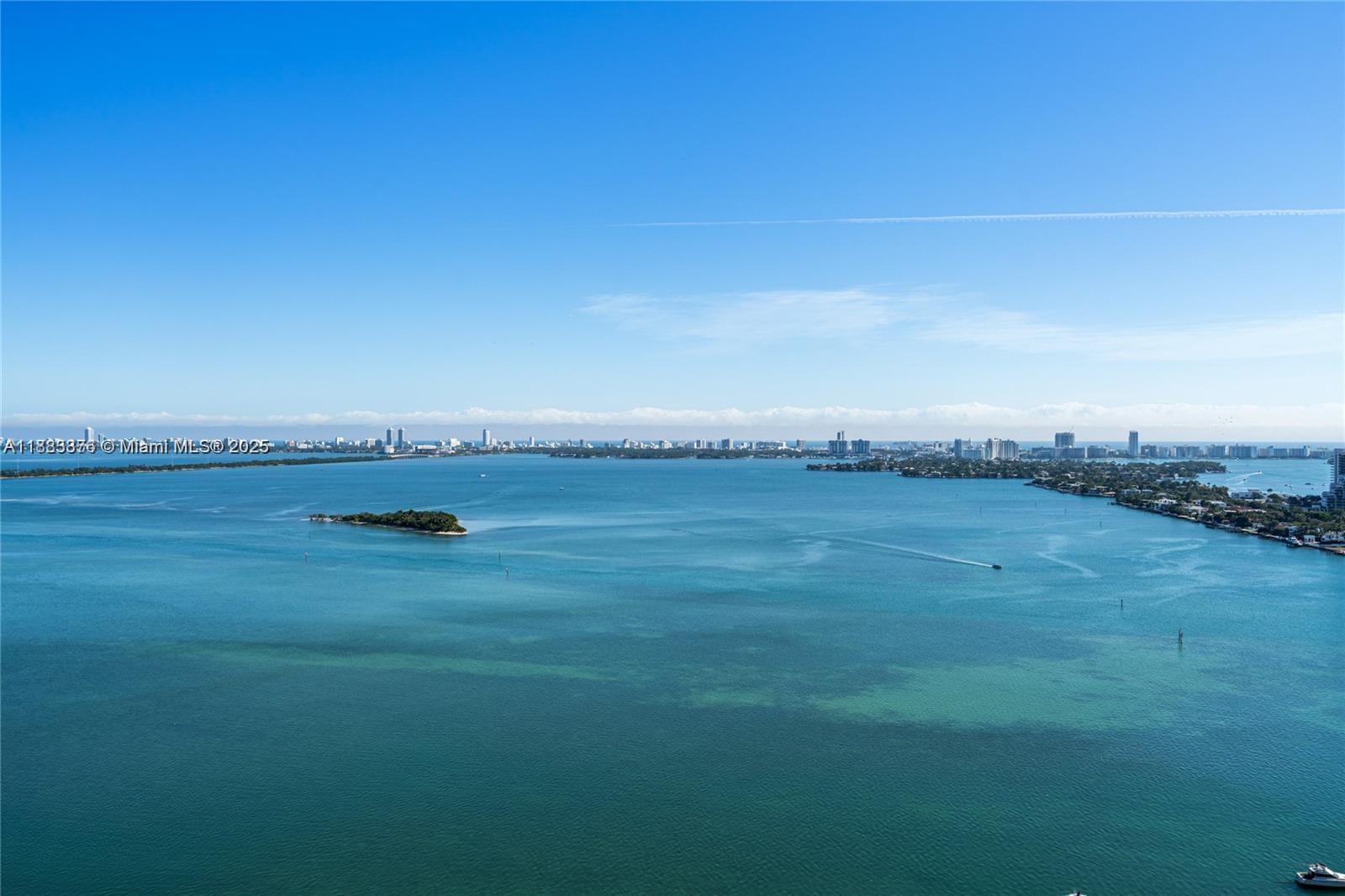 1800 N Bayshore Dr #3207