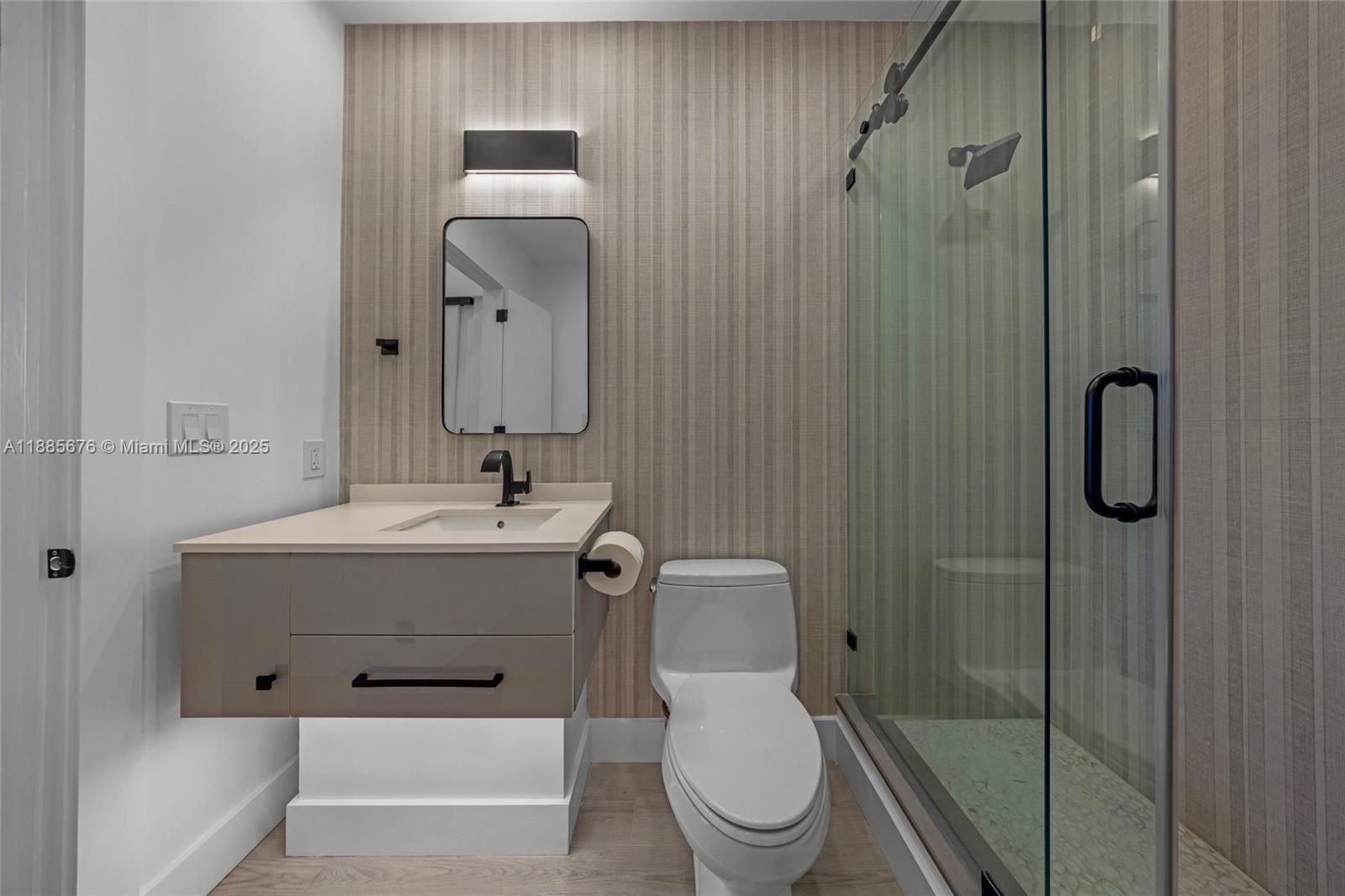 7901 Hispanola Ave #2007 North Bay Village, FL 33141