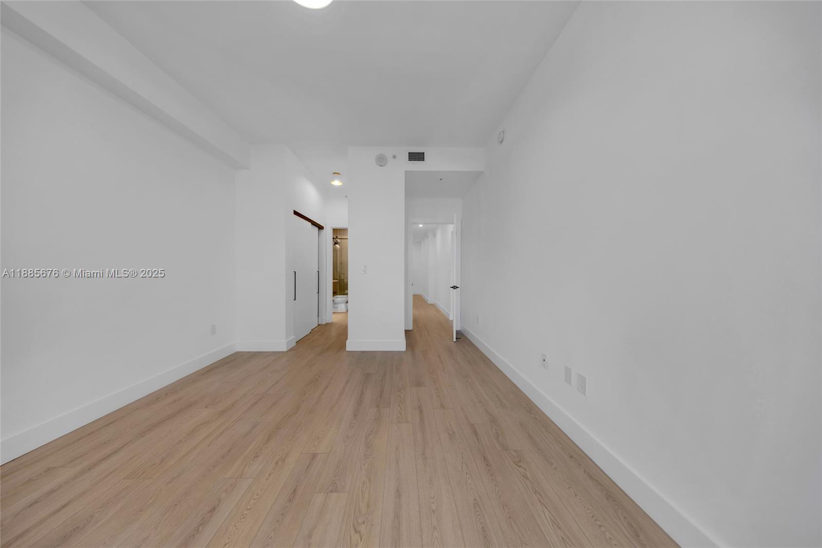 7901 Hispanola Ave #2007 North Bay Village, FL 33141