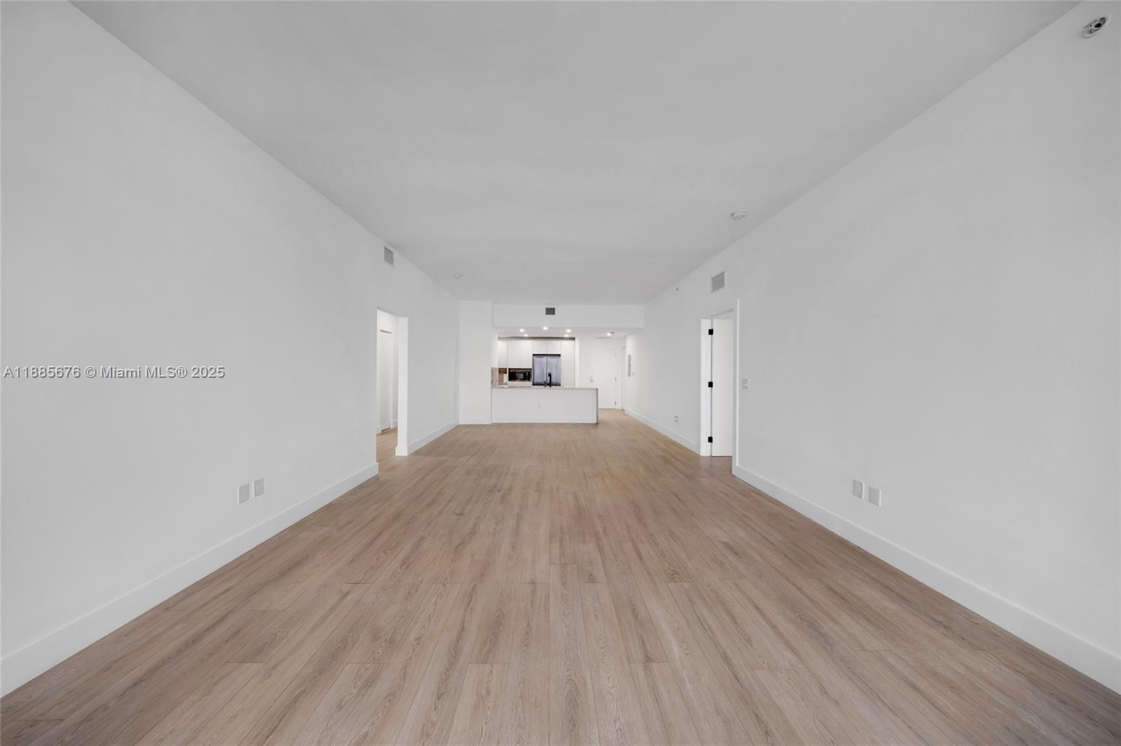 7901 Hispanola Ave #2007 North Bay Village, FL 33141