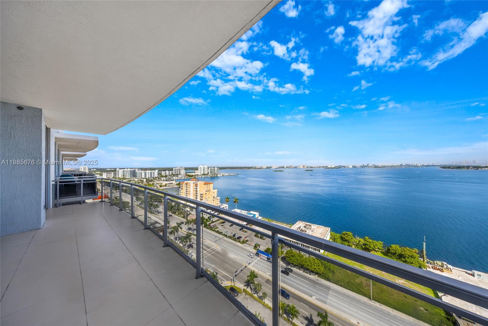 7901 Hispanola Ave #2007 North Bay Village, FL 33141