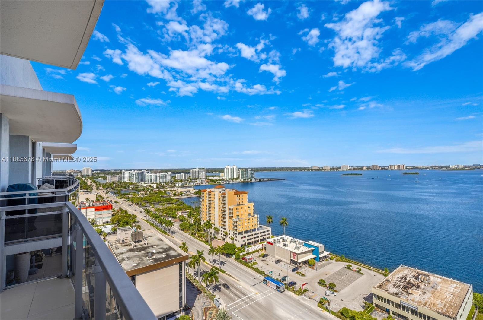 7901 Hispanola Ave #2007 North Bay Village, FL 33141