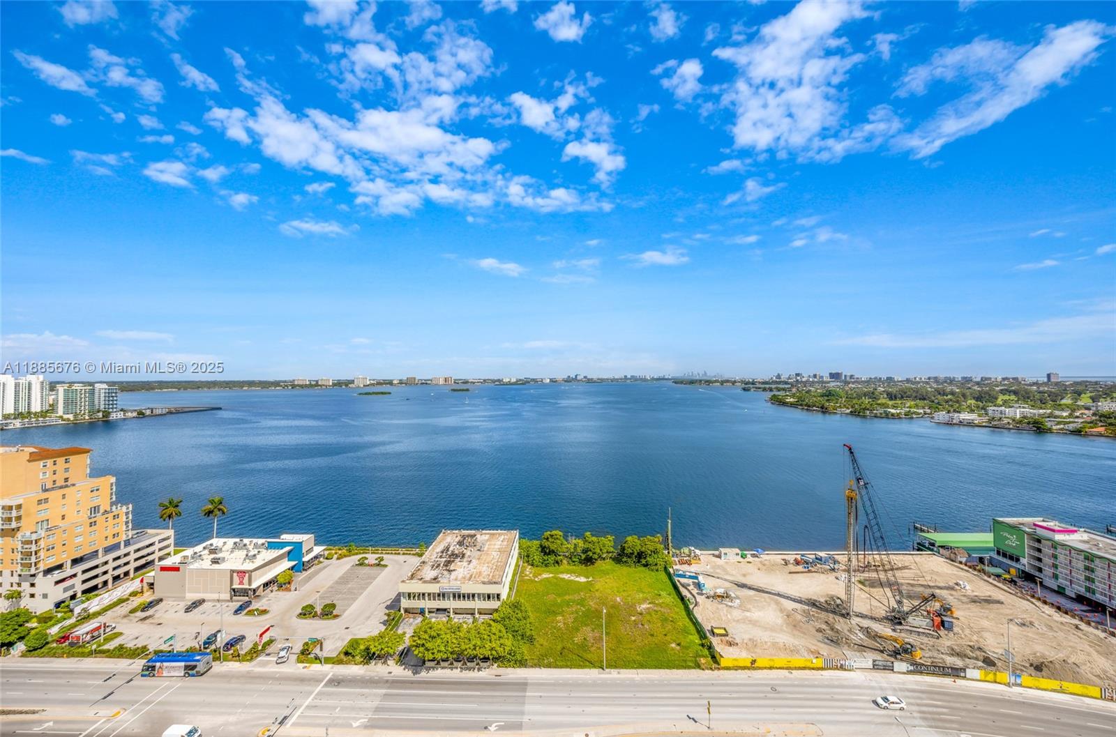 7901 Hispanola Ave #2007 North Bay Village, FL 33141