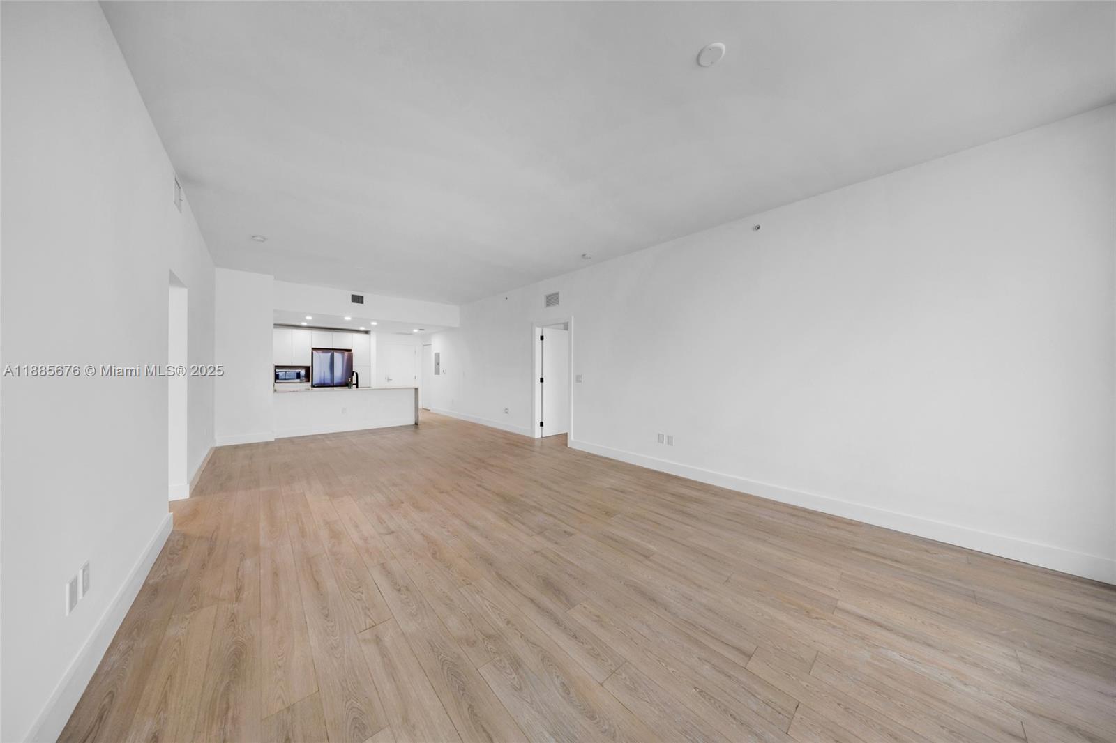 7901 Hispanola Ave #2007 North Bay Village, FL 33141