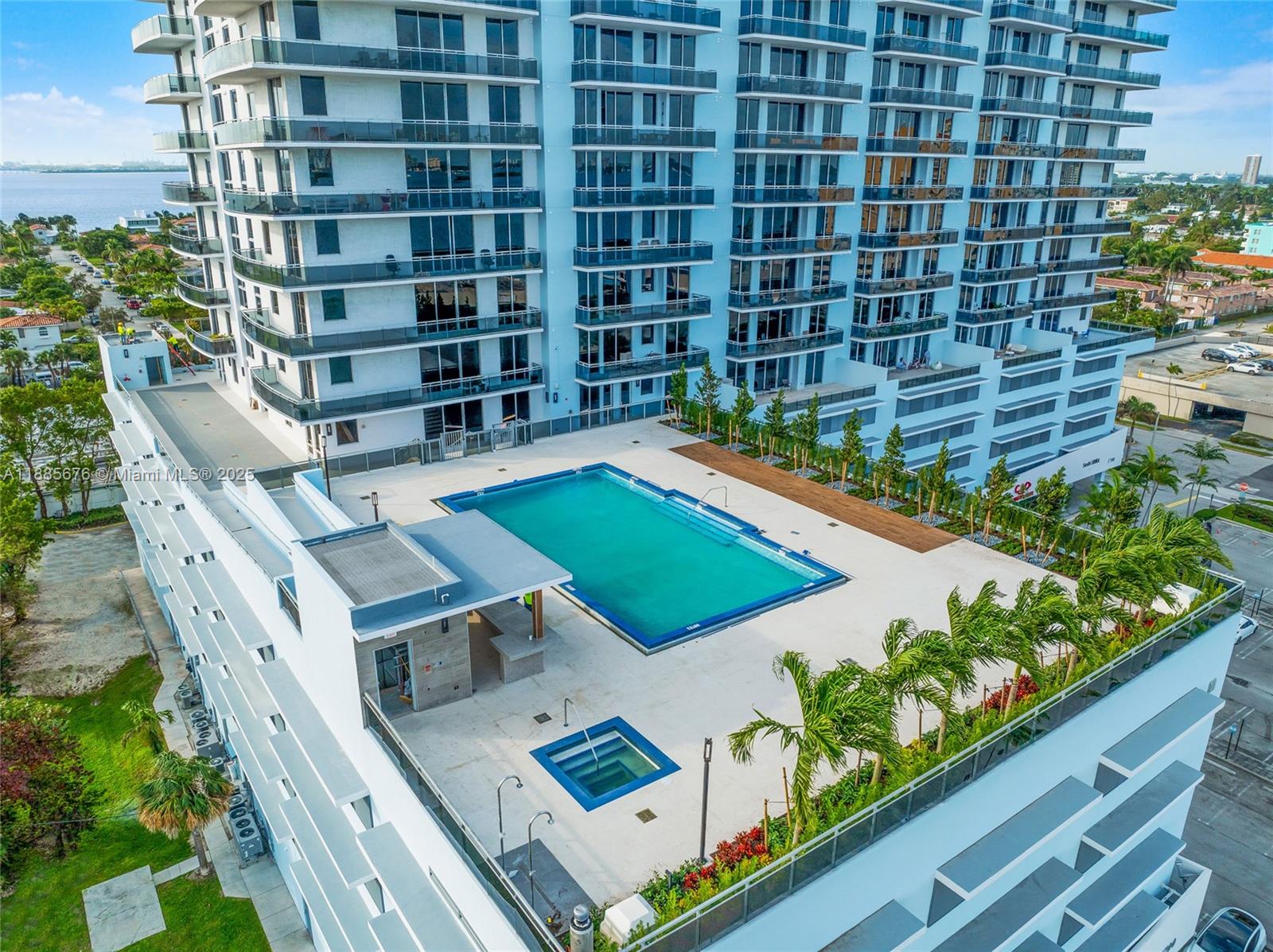 7901 Hispanola Ave #2007 North Bay Village, FL 33141