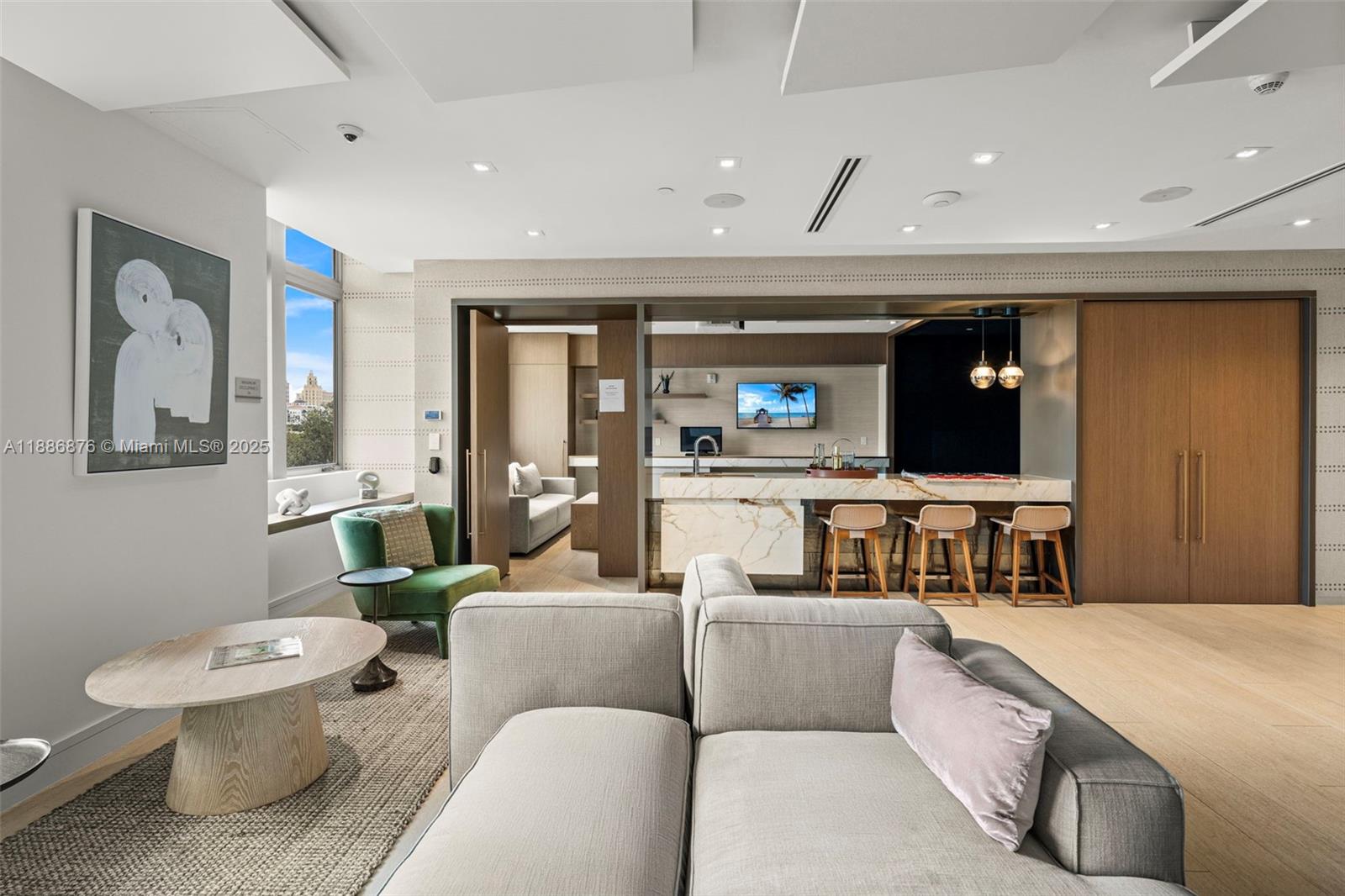 515 Valencia Ave #1201 Coral Gables, FL 33134