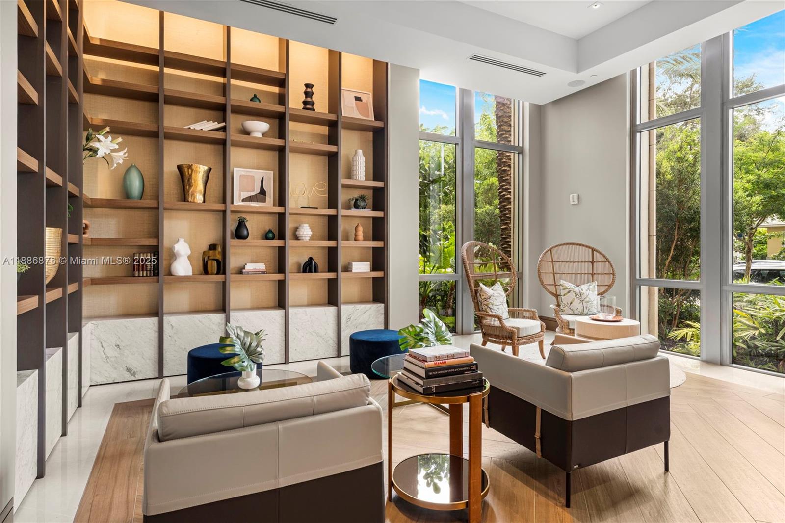 515 Valencia Ave #1201 Coral Gables, FL 33134