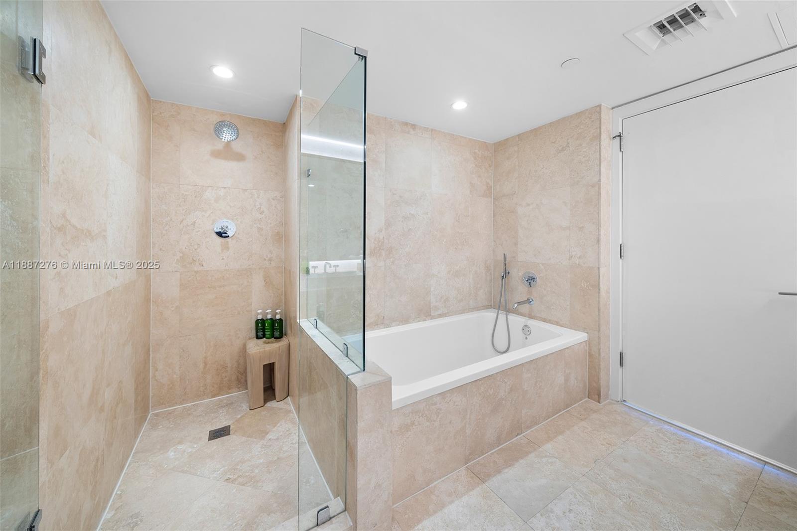 image 1 Hotel & Homes15