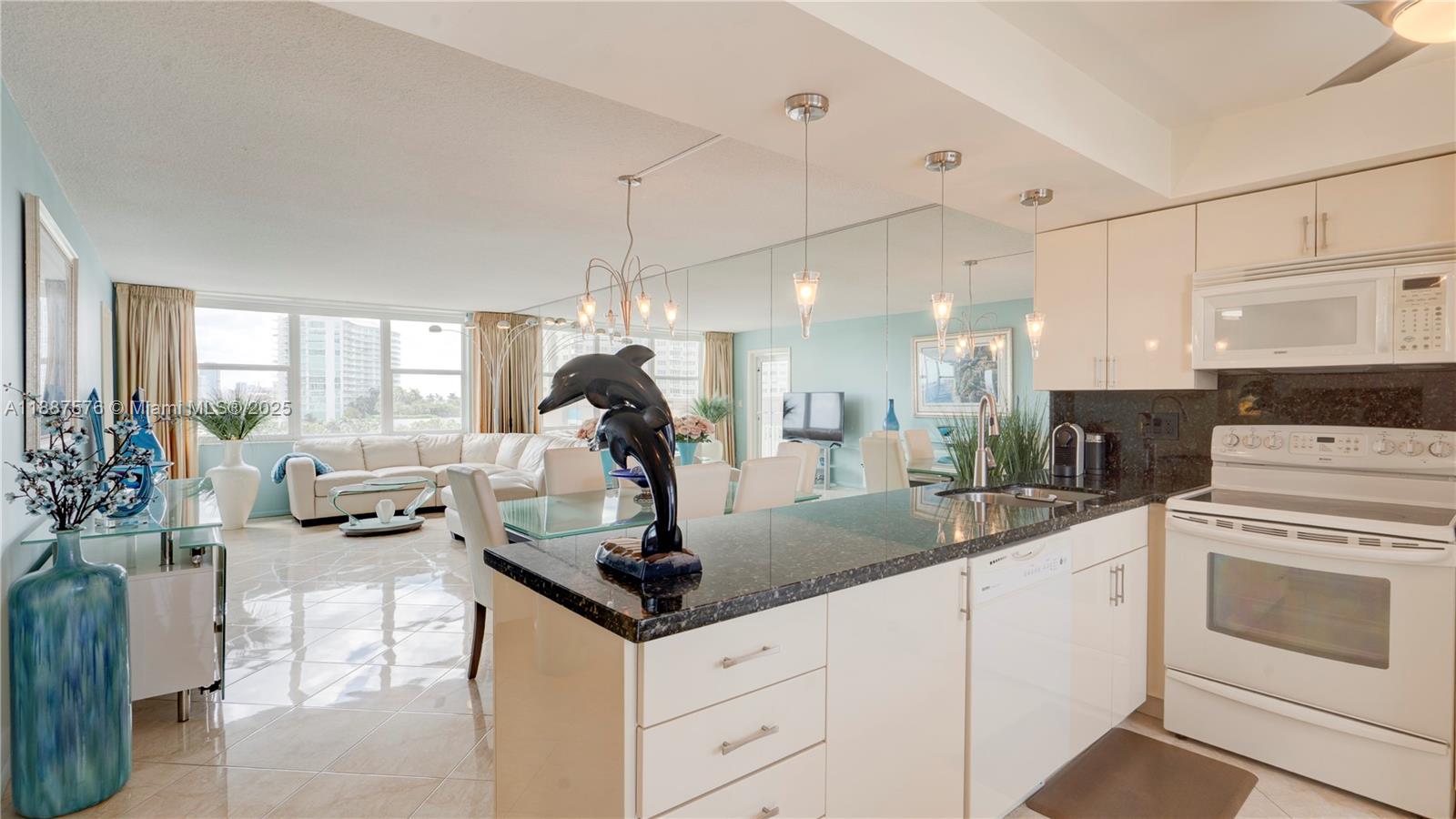 201 N Ocean Blvd #903