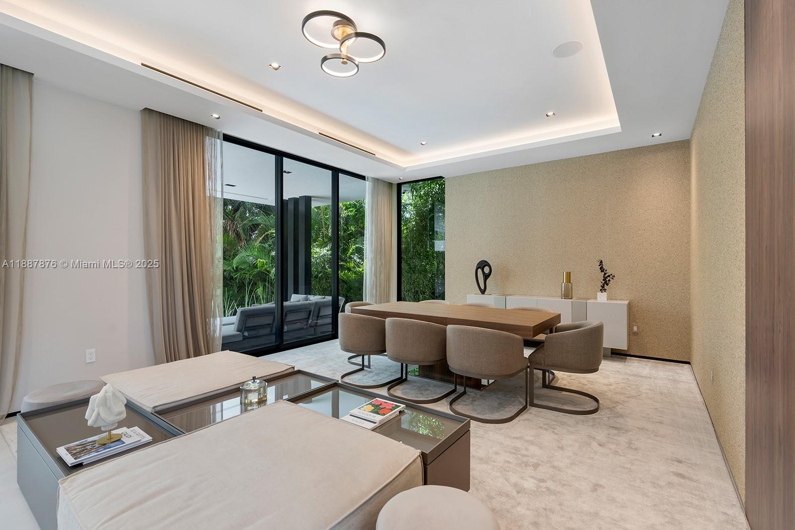 13225 Arch Crk Ter North Miami, FL 33181 13225 Arch Crk Ter North Miami, FL 33181