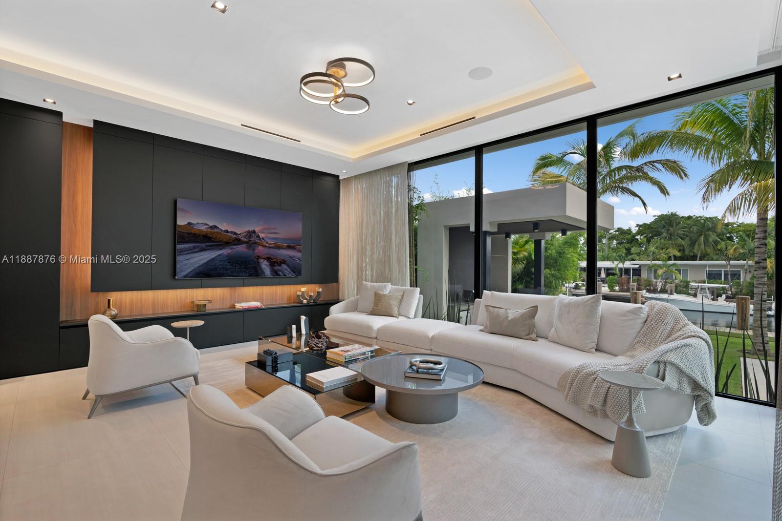 13225 Arch Crk Ter North Miami, FL 33181 13225 Arch Crk Ter North Miami, FL 33181