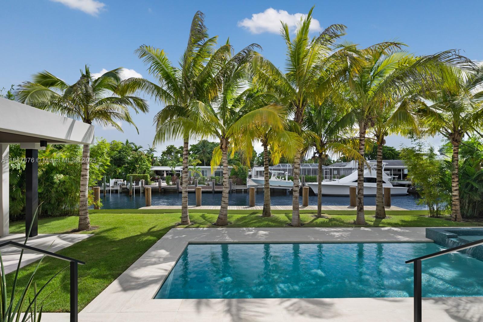 13225 Arch Crk Ter North Miami, FL 33181 13225 Arch Crk Ter North Miami, FL 33181