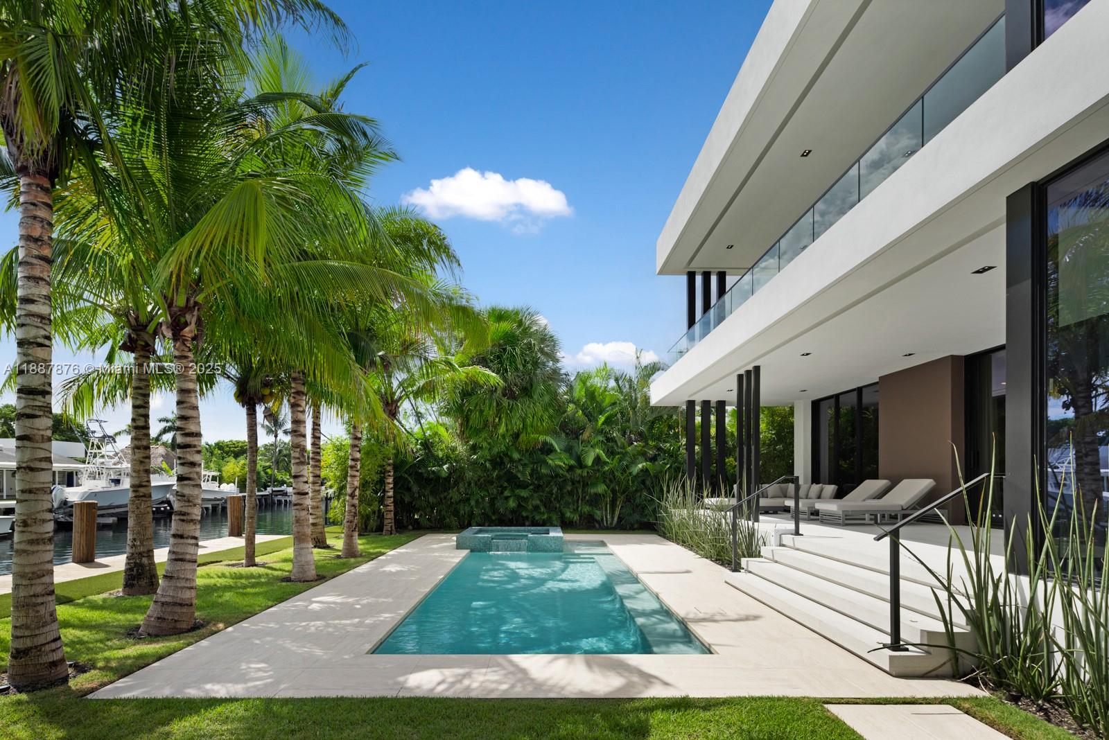 13225 Arch Crk Ter North Miami, FL 33181 13225 Arch Crk Ter North Miami, FL 33181