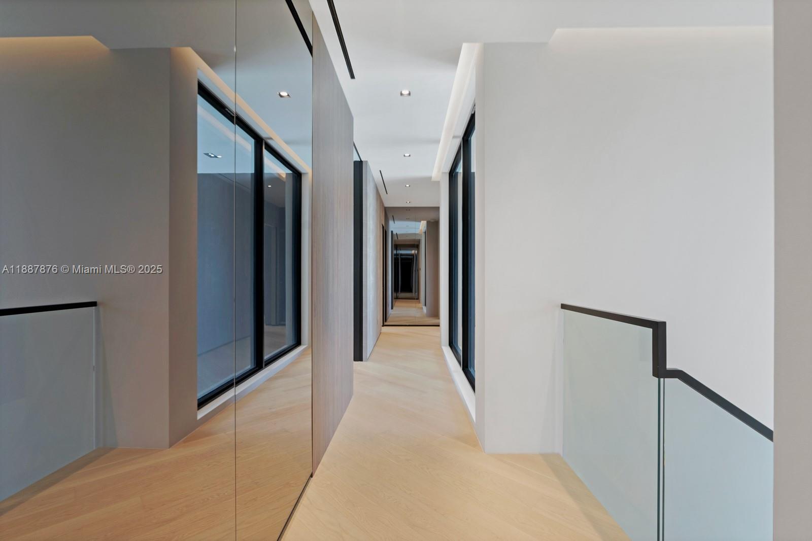 13225 Arch Crk Ter North Miami, FL 33181 13225 Arch Crk Ter North Miami, FL 33181