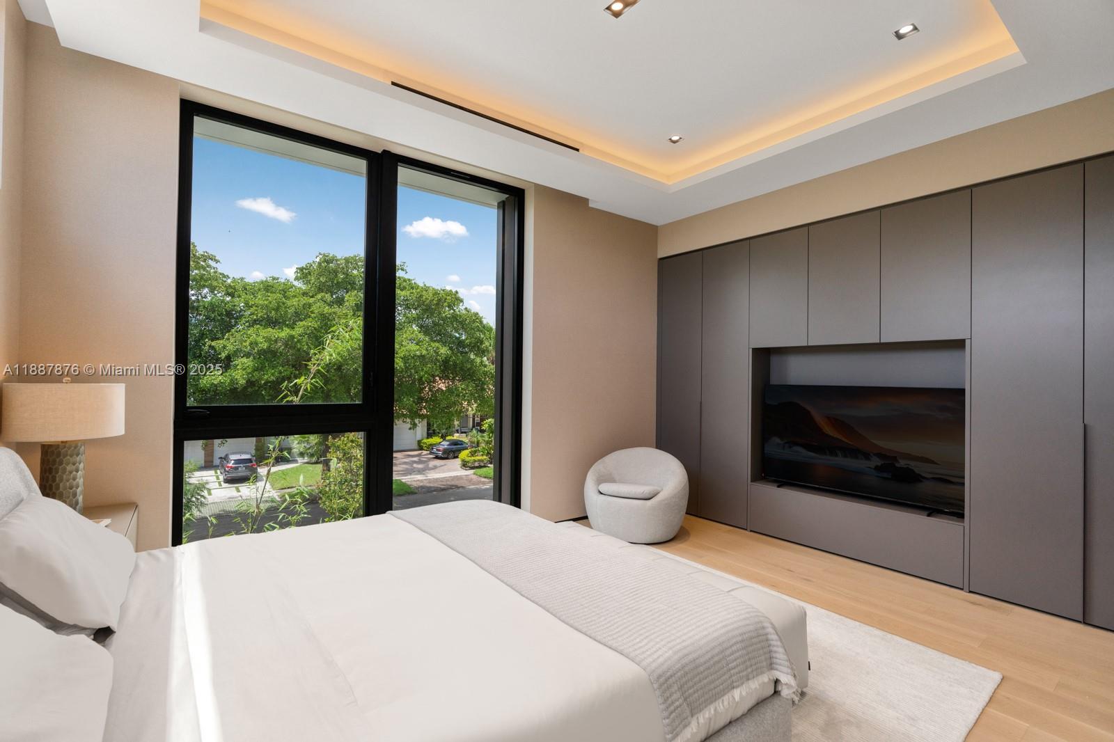 13225 Arch Crk Ter North Miami, FL 33181 13225 Arch Crk Ter North Miami, FL 33181