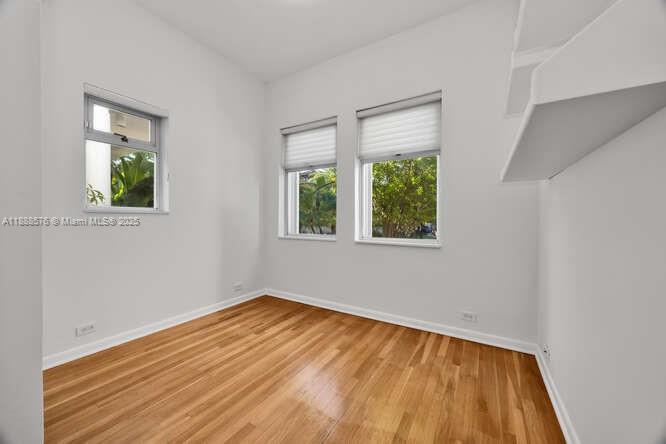 621 N Mashta Dr Key Biscayne, FL 33149