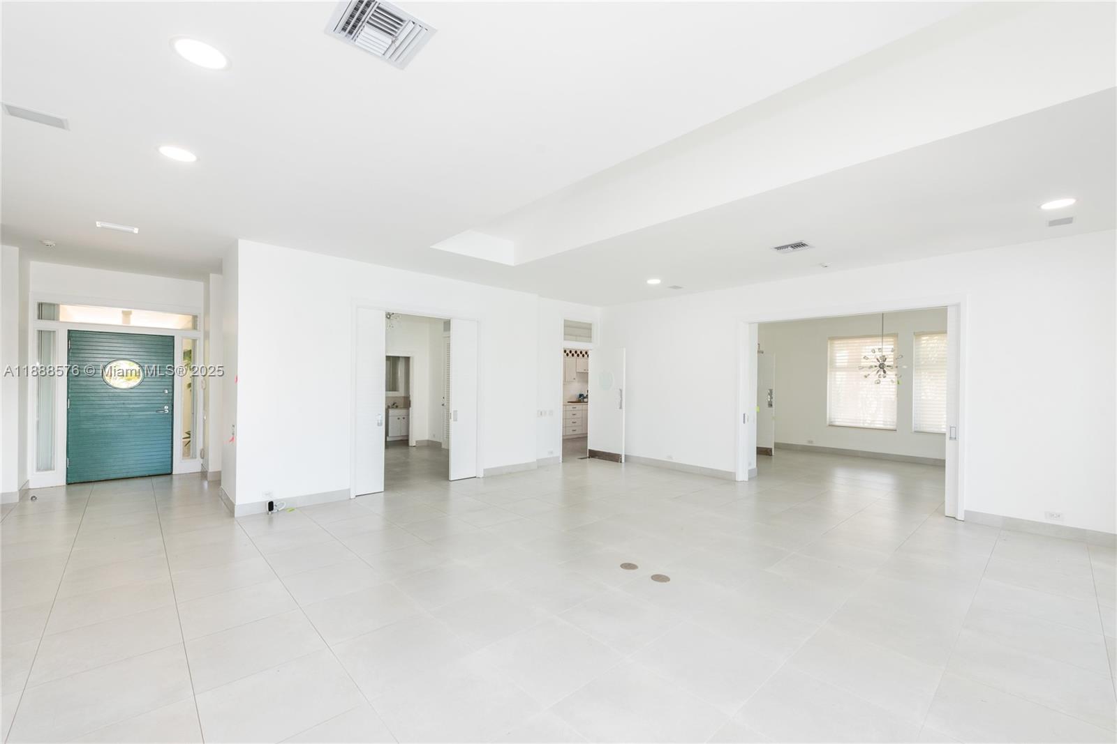 621 N Mashta Dr Key Biscayne, FL 33149 621 N Mashta Dr Key Biscayne, FL 33149