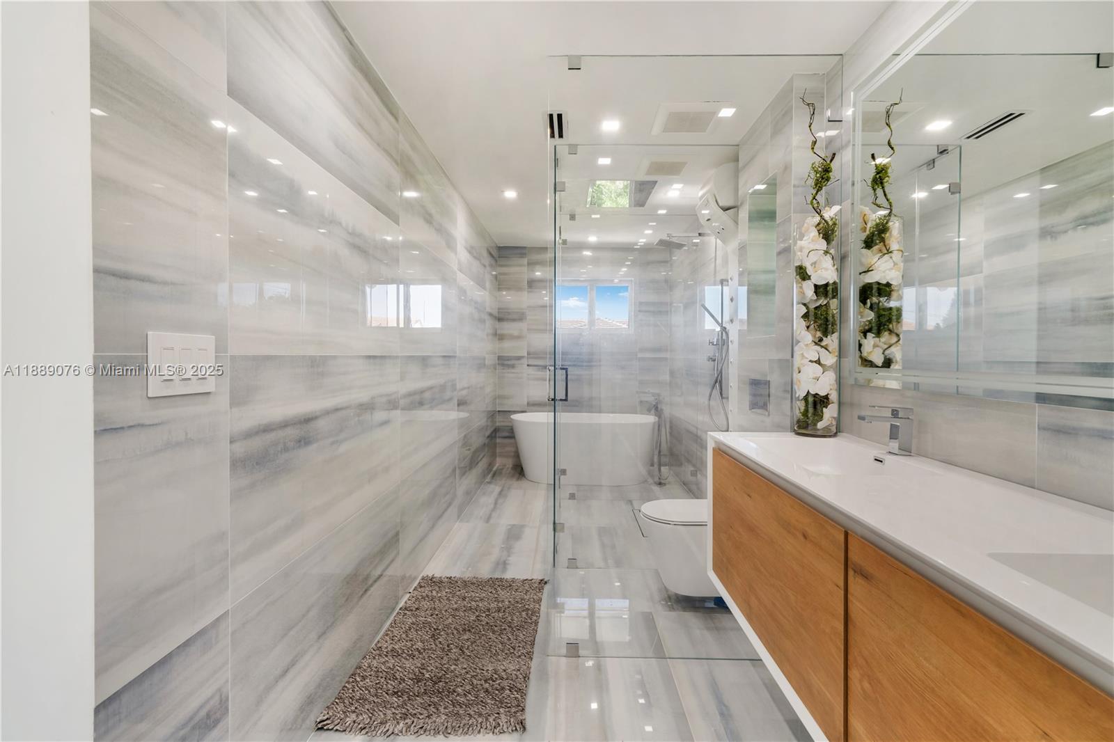 6763 SW 106th Pl Miami, FL 33173