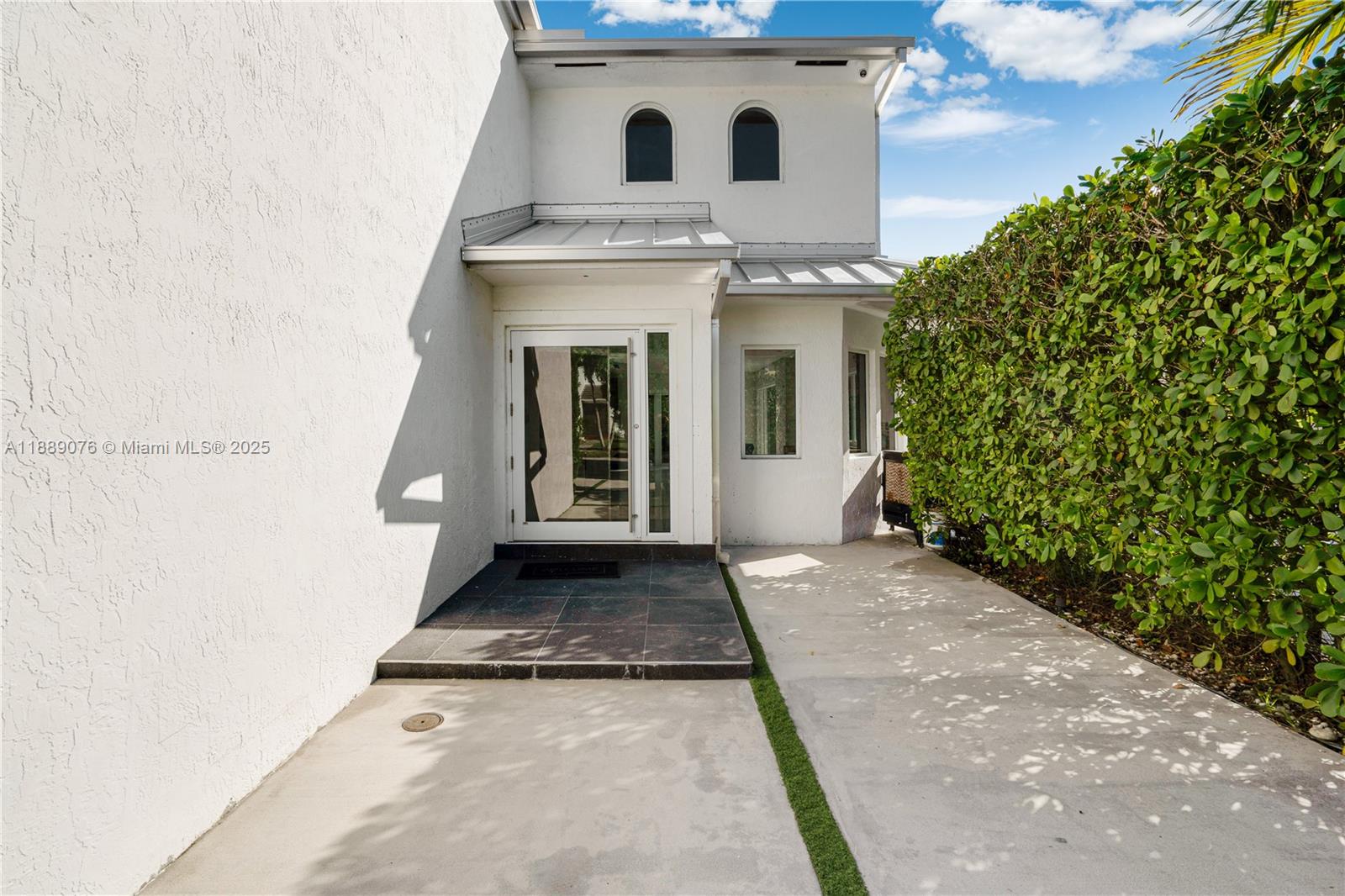 6763 SW 106th Pl Miami, FL 33173