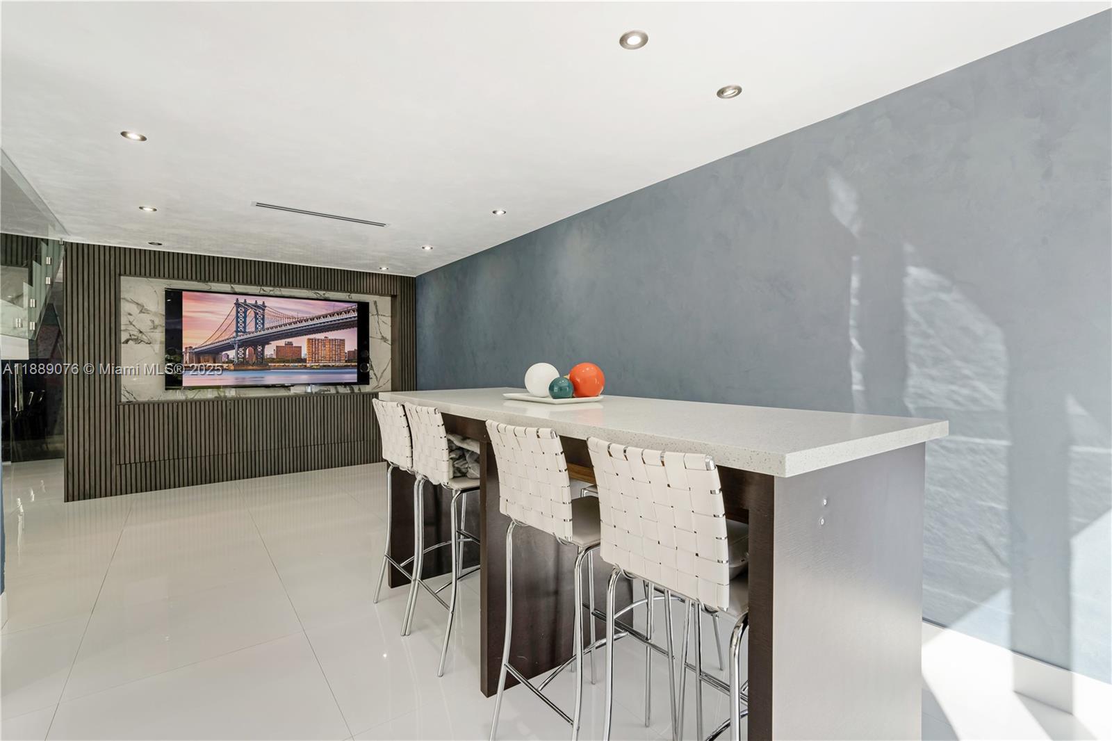 6763 SW 106th Pl Miami, FL 33173