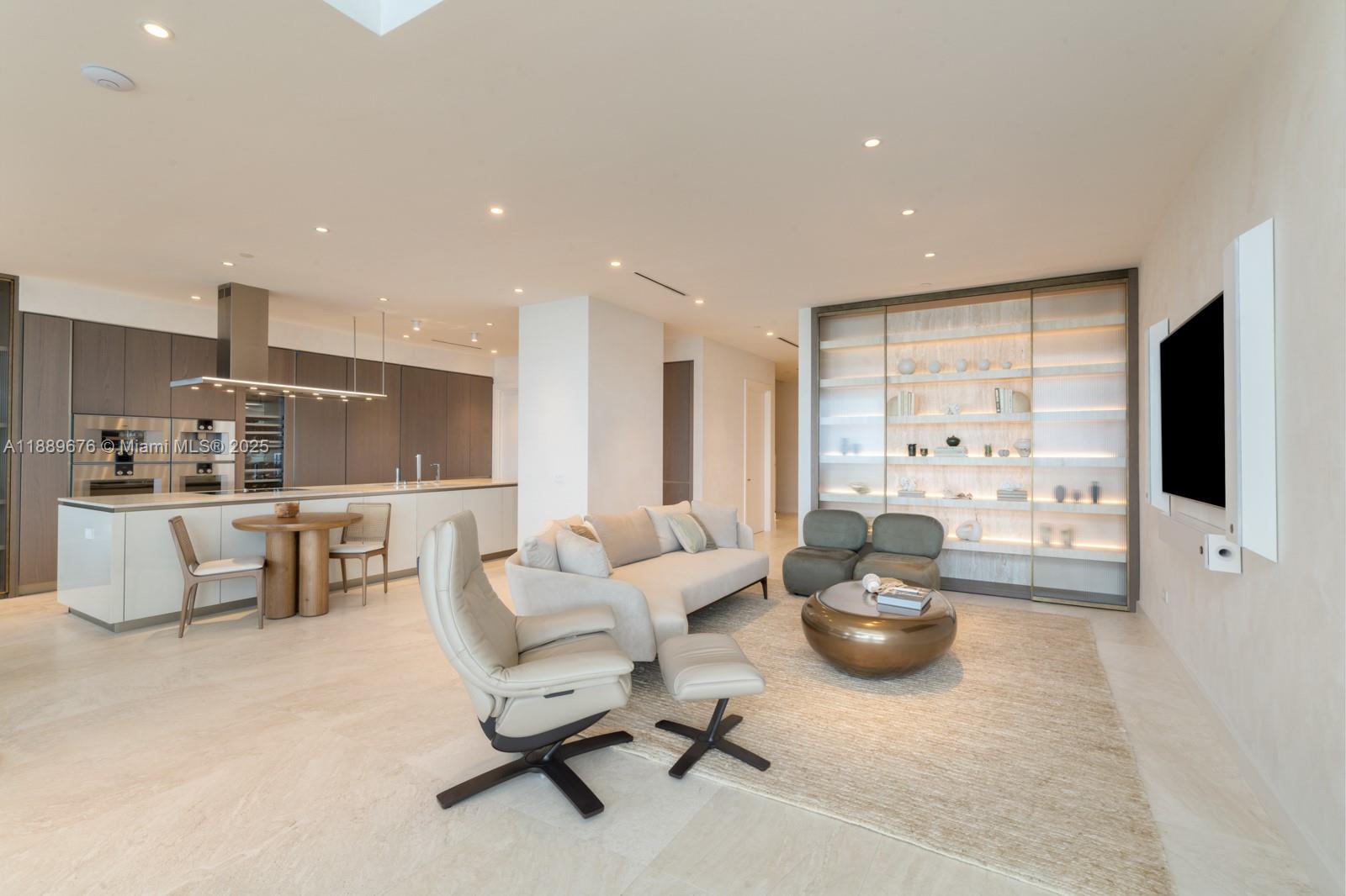 18501 Collins Ave #2301 Sunny Isles Beach, FL 33160