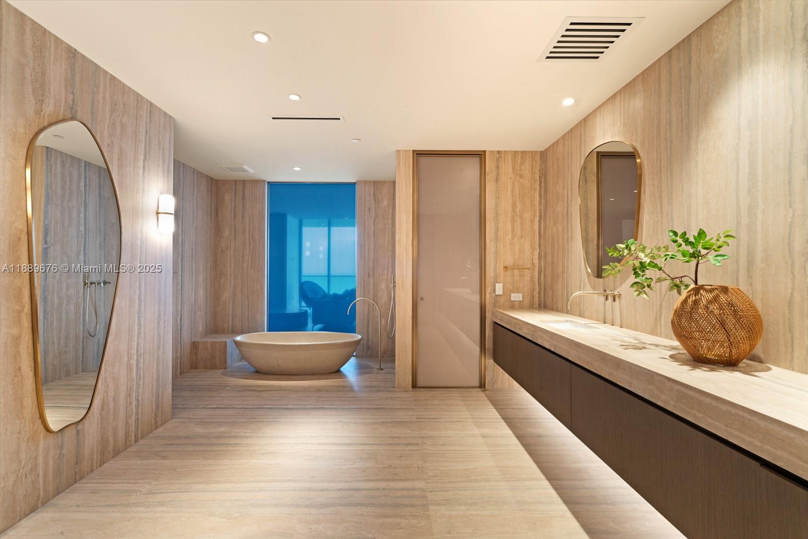 18501 Collins Ave #2301 Sunny Isles Beach, FL 33160