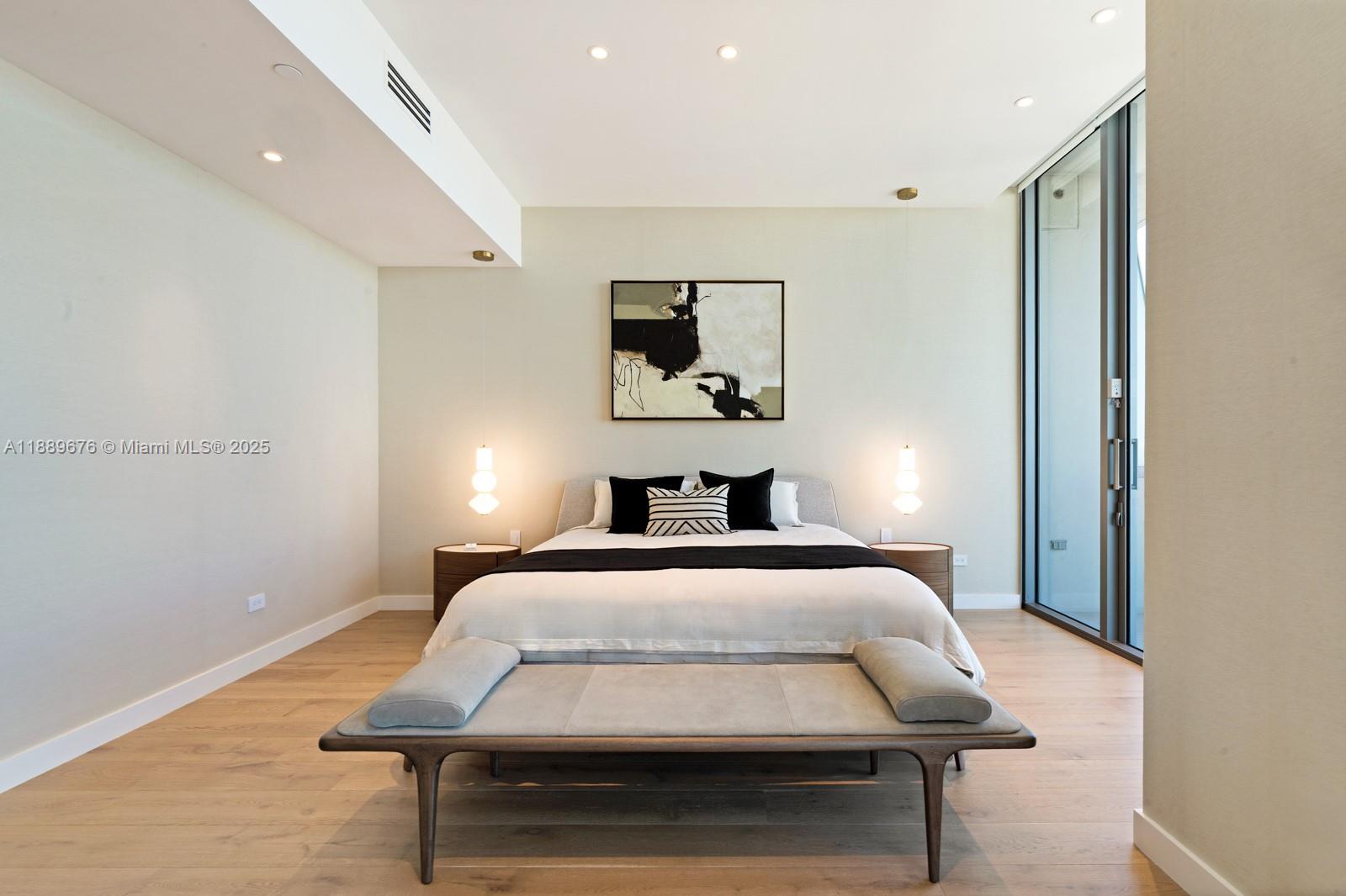 18501 Collins Ave #2301 Sunny Isles Beach, FL 33160