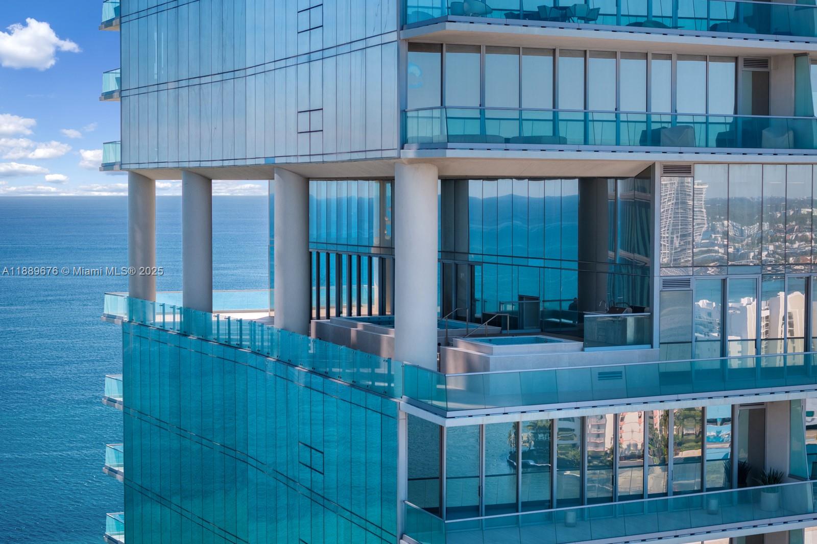 18501 Collins Ave #2301 Sunny Isles Beach, FL 33160