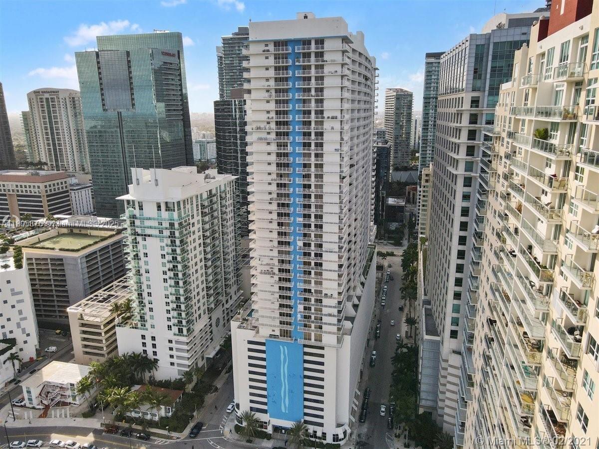 image The Club At Brickell Bay30