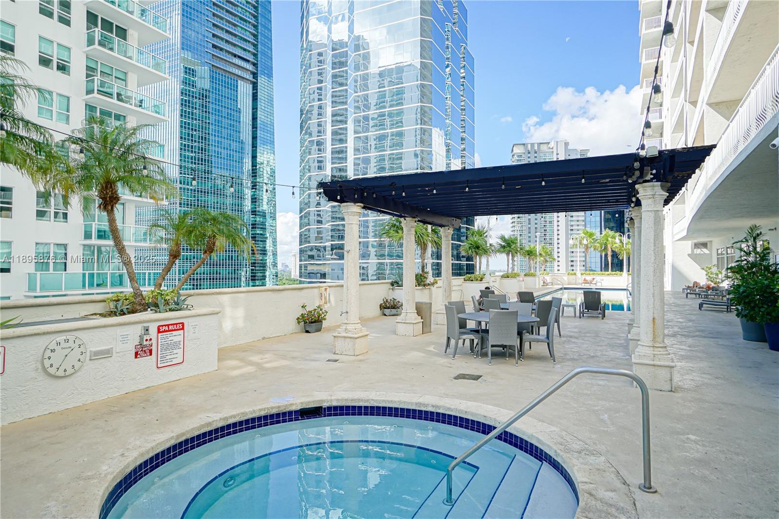 image The Club At Brickell Bay41