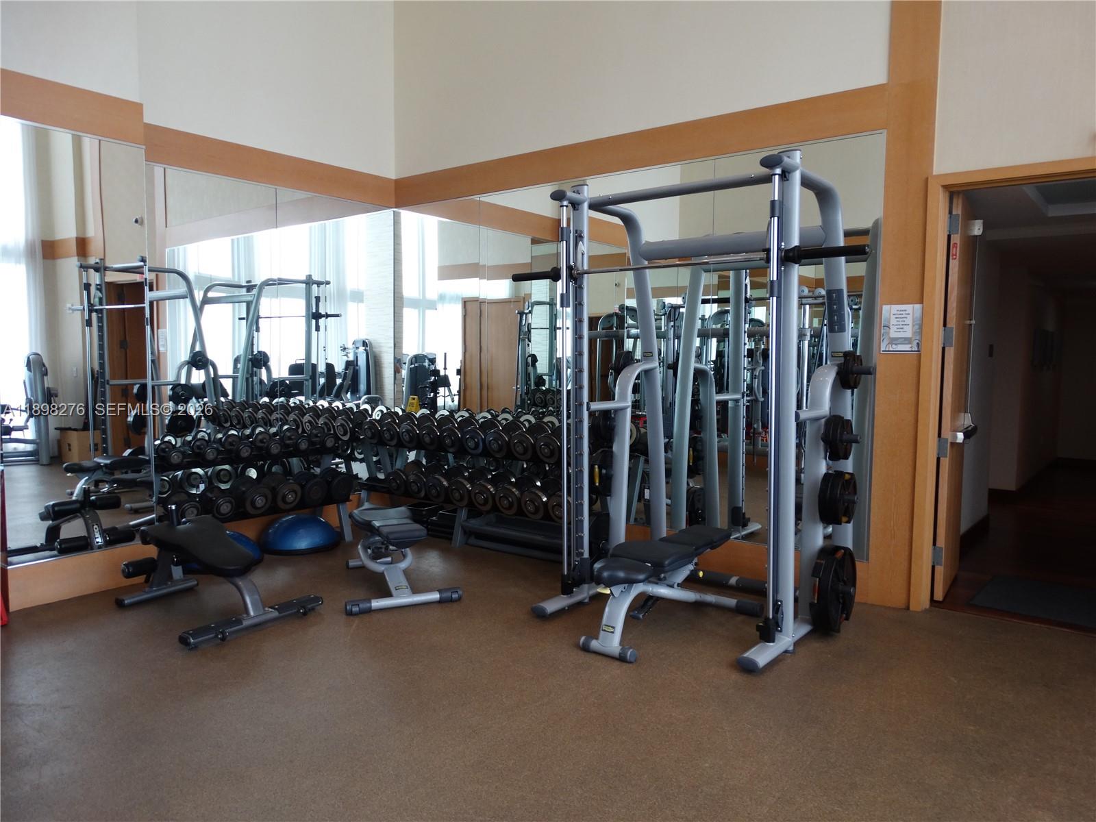 image Trump Tower II35