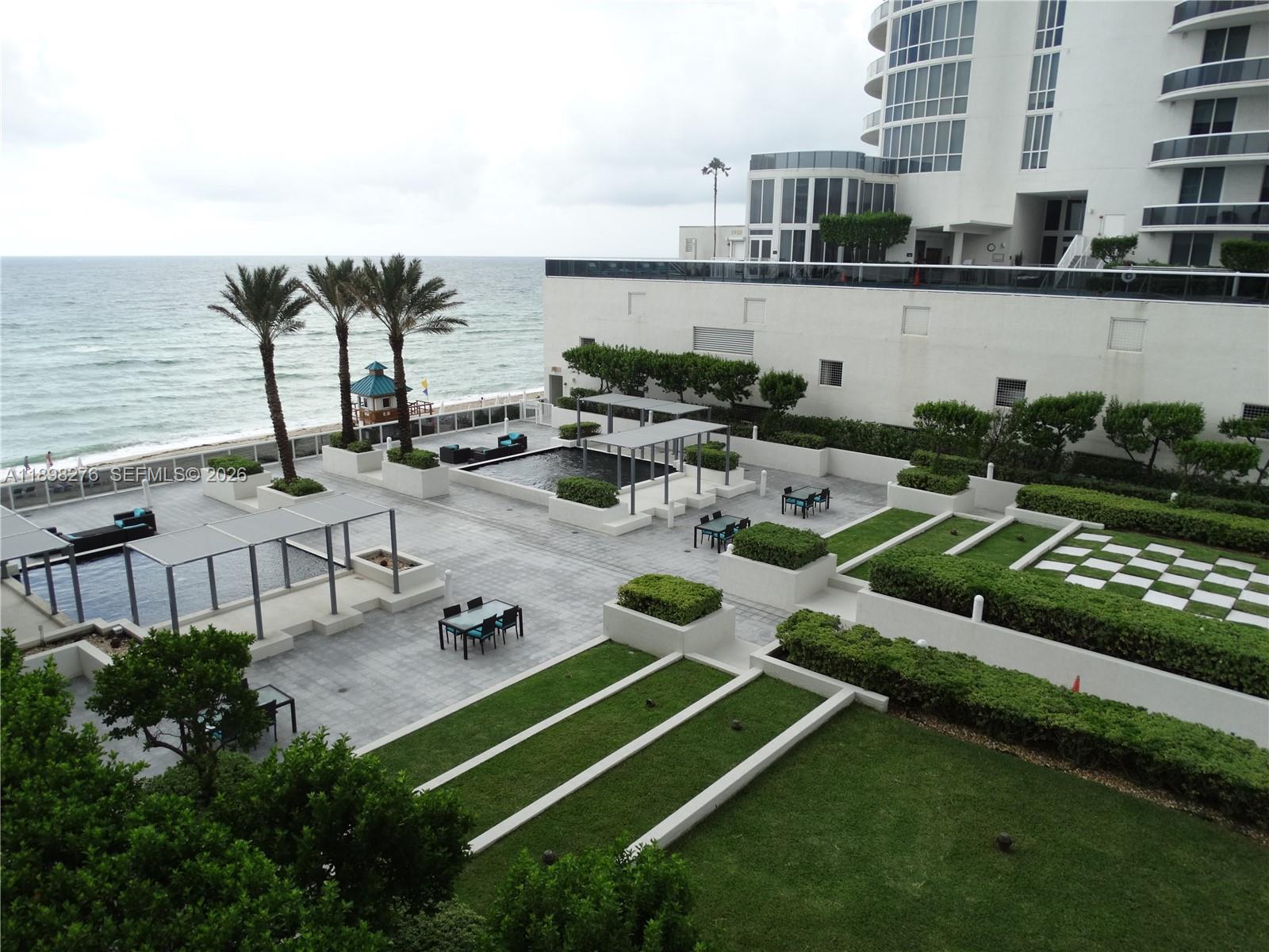 image Trump Tower II39