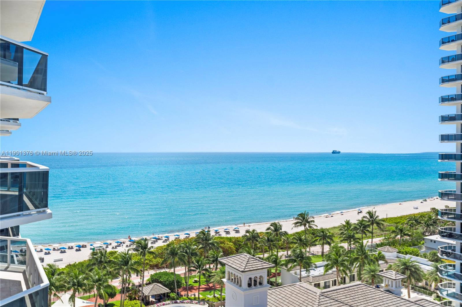 4779 Collins Ave #1205
