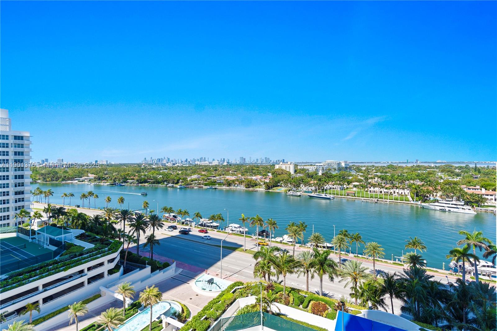4779 Collins Ave #1205 Miami Beach, FL 33140