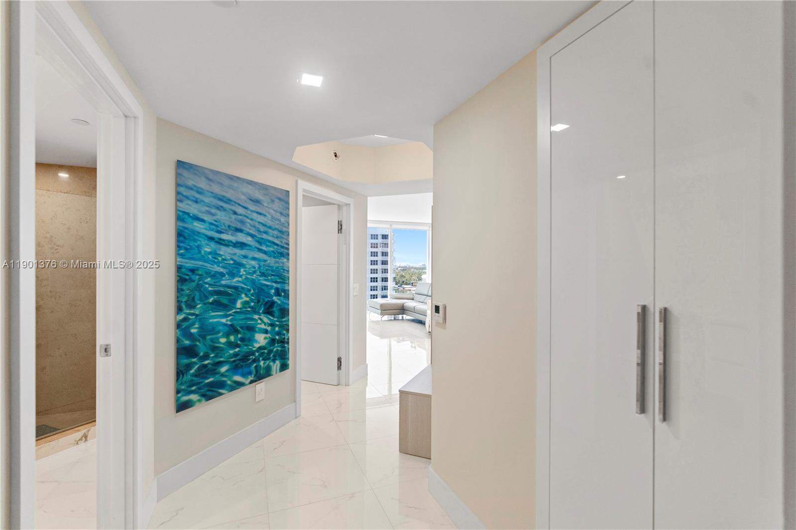 4779 Collins Ave #1205 Miami Beach, FL 33140