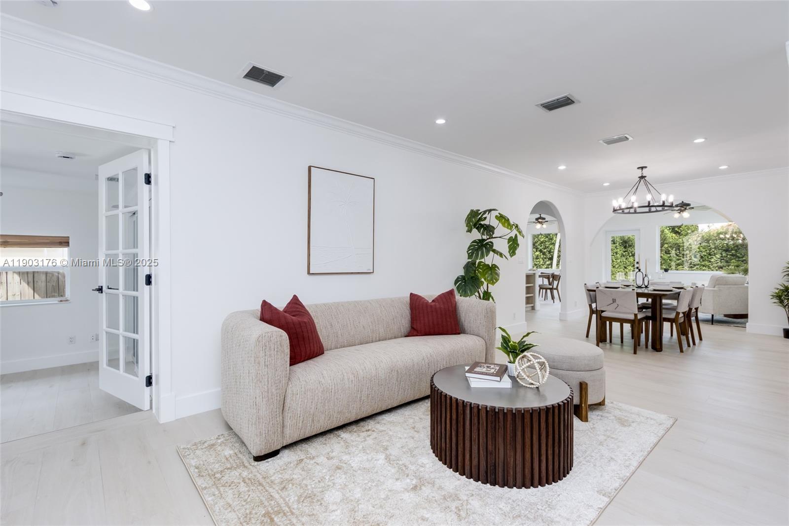 431 SW 20th Rd Miami, FL 33129