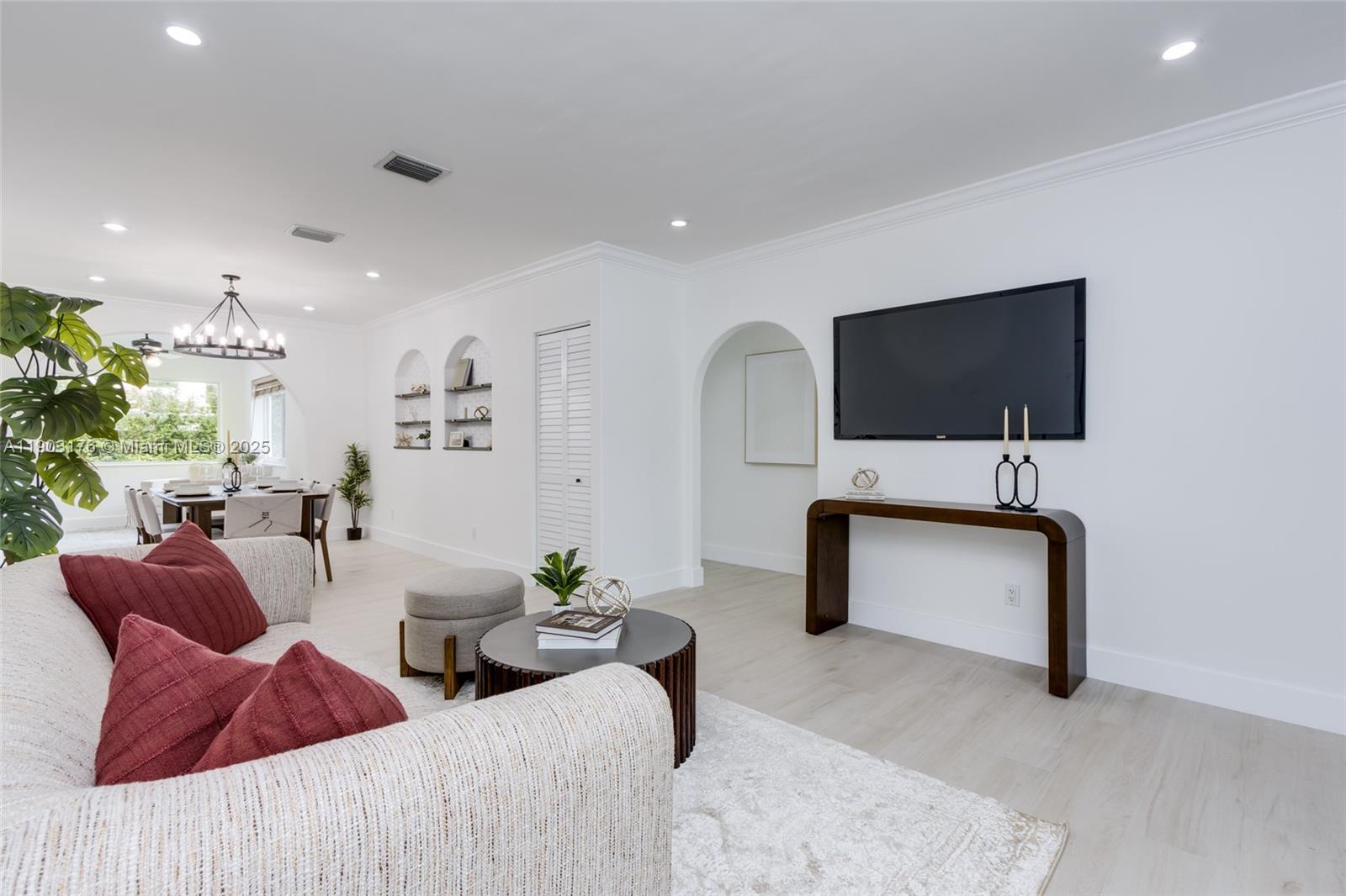 431 SW 20th Rd Miami, FL 33129