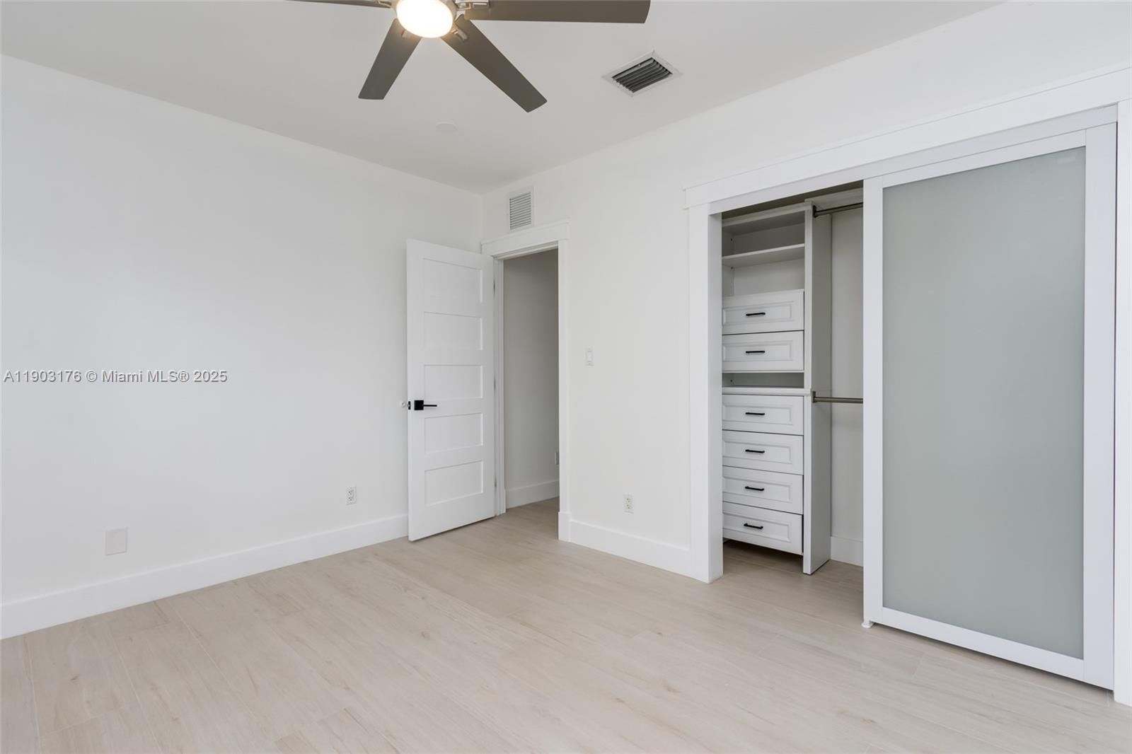 431 SW 20th Rd Miami, FL 33129