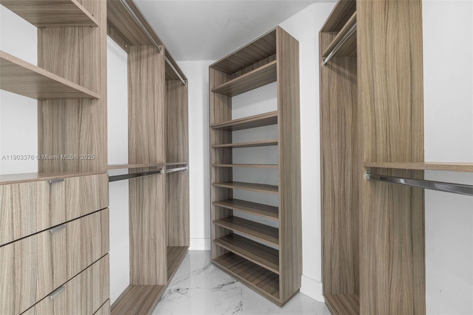 image Brickell House13