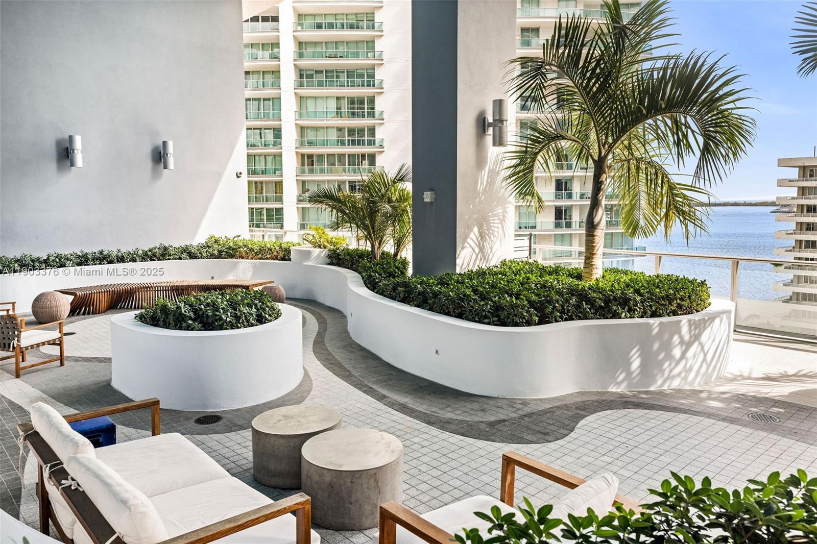 image Brickell House22