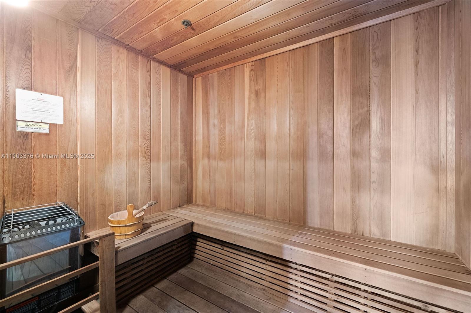 image Brickell House25