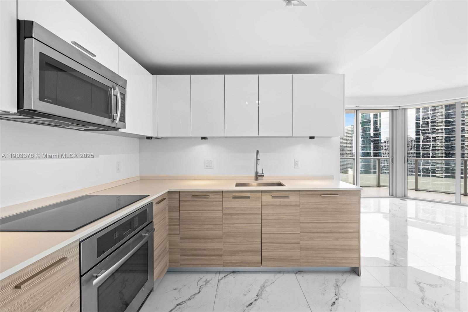 image Brickell House7