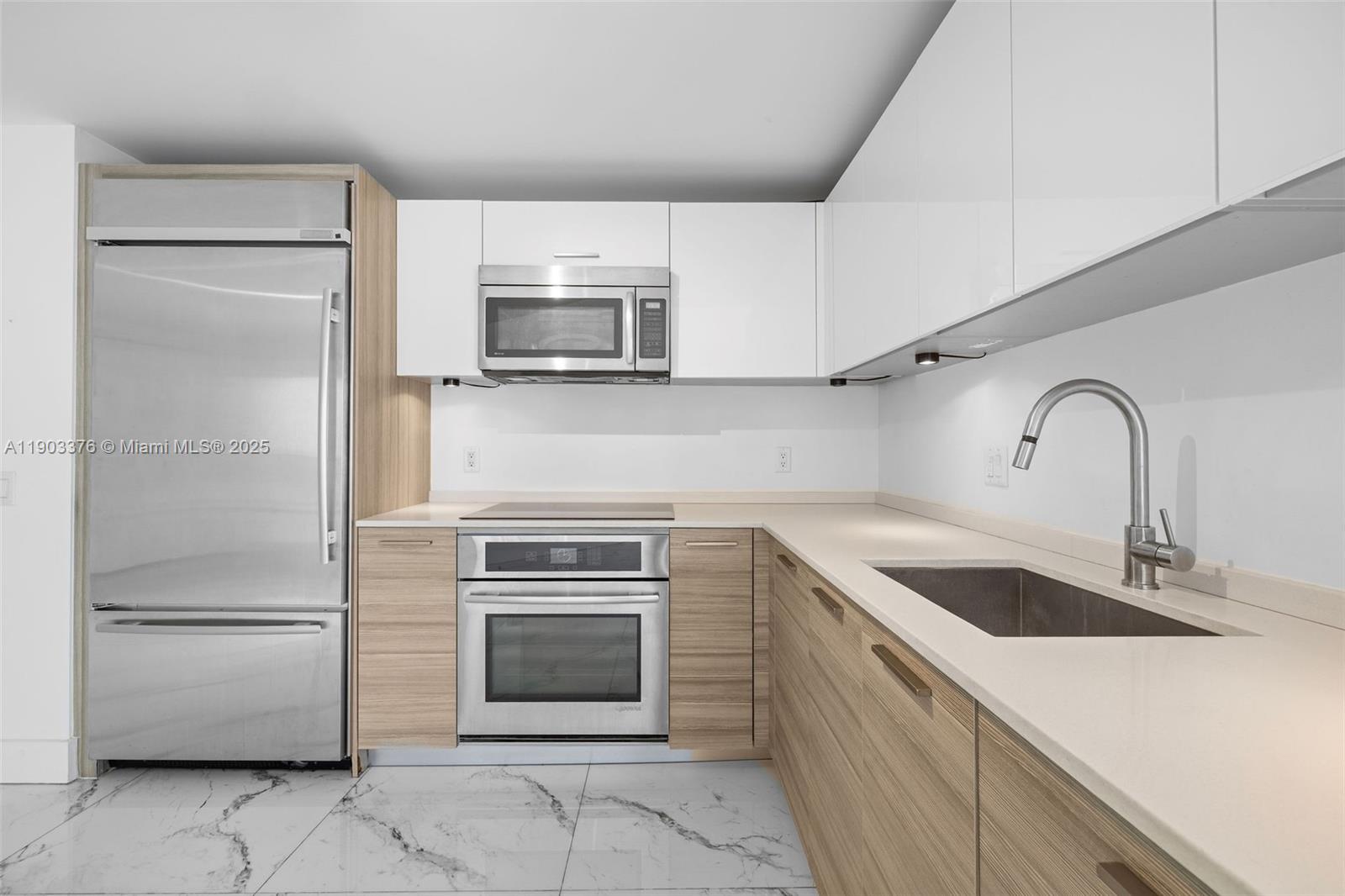 image Brickell House8