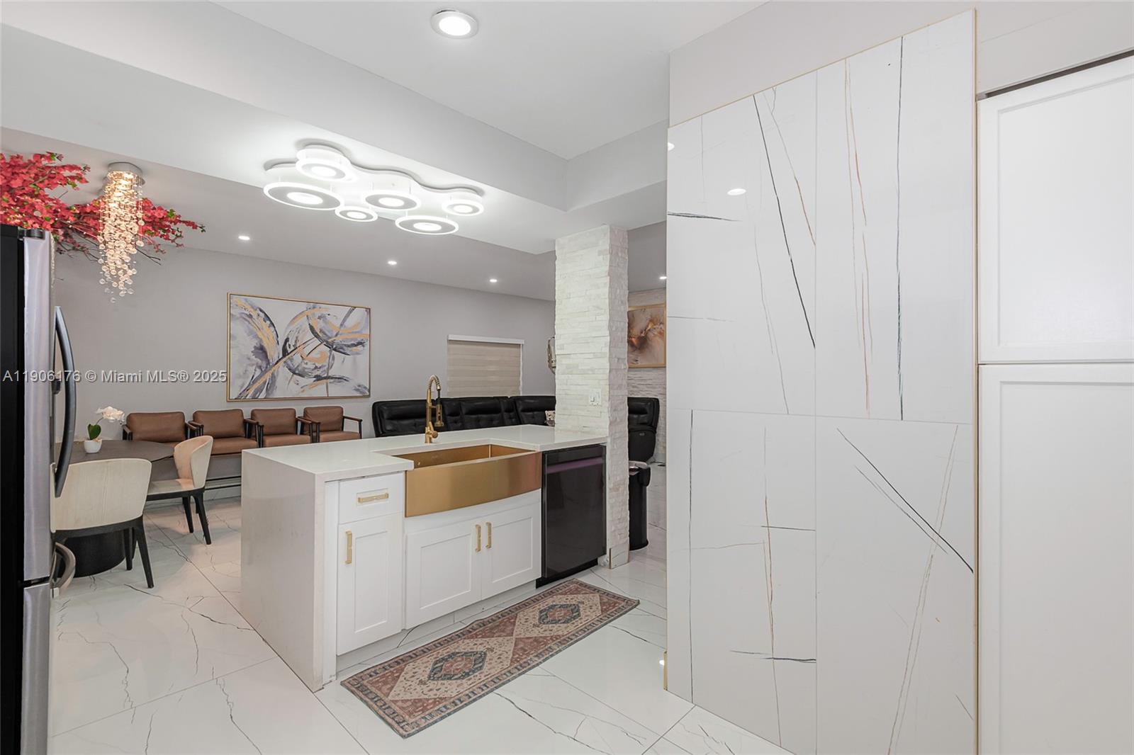 4028 NW 23rd Ct Miami, FL 33142