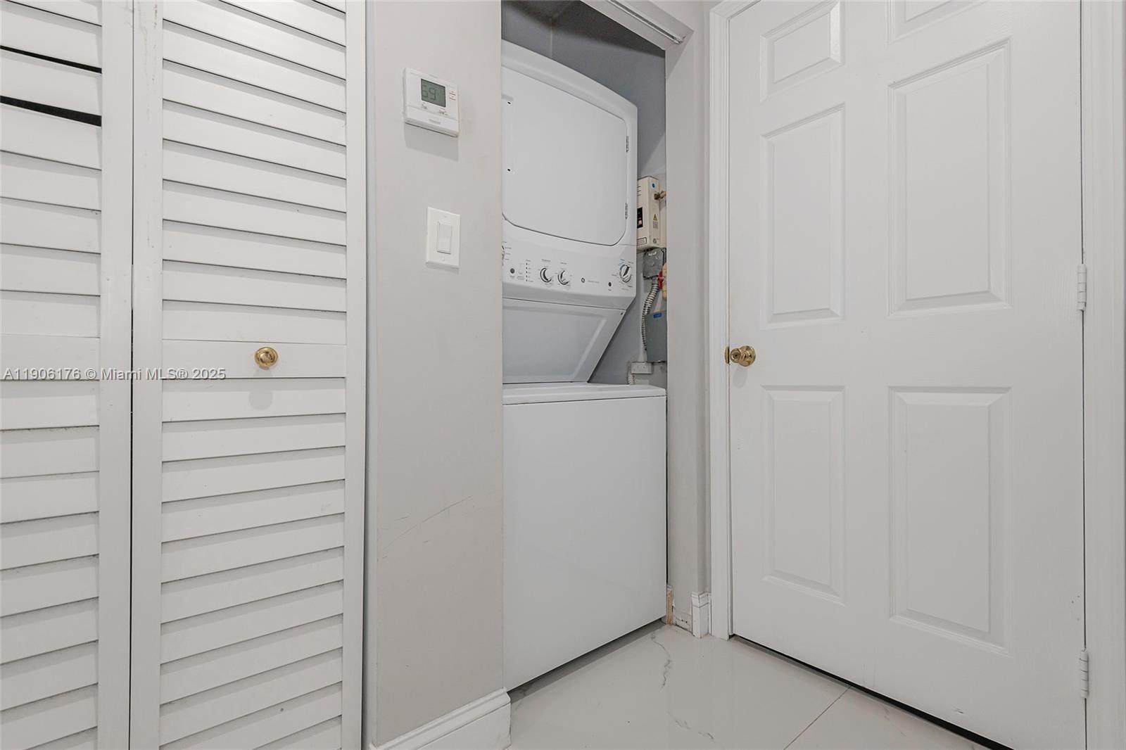 4028 NW 23rd Ct Miami, FL 33142