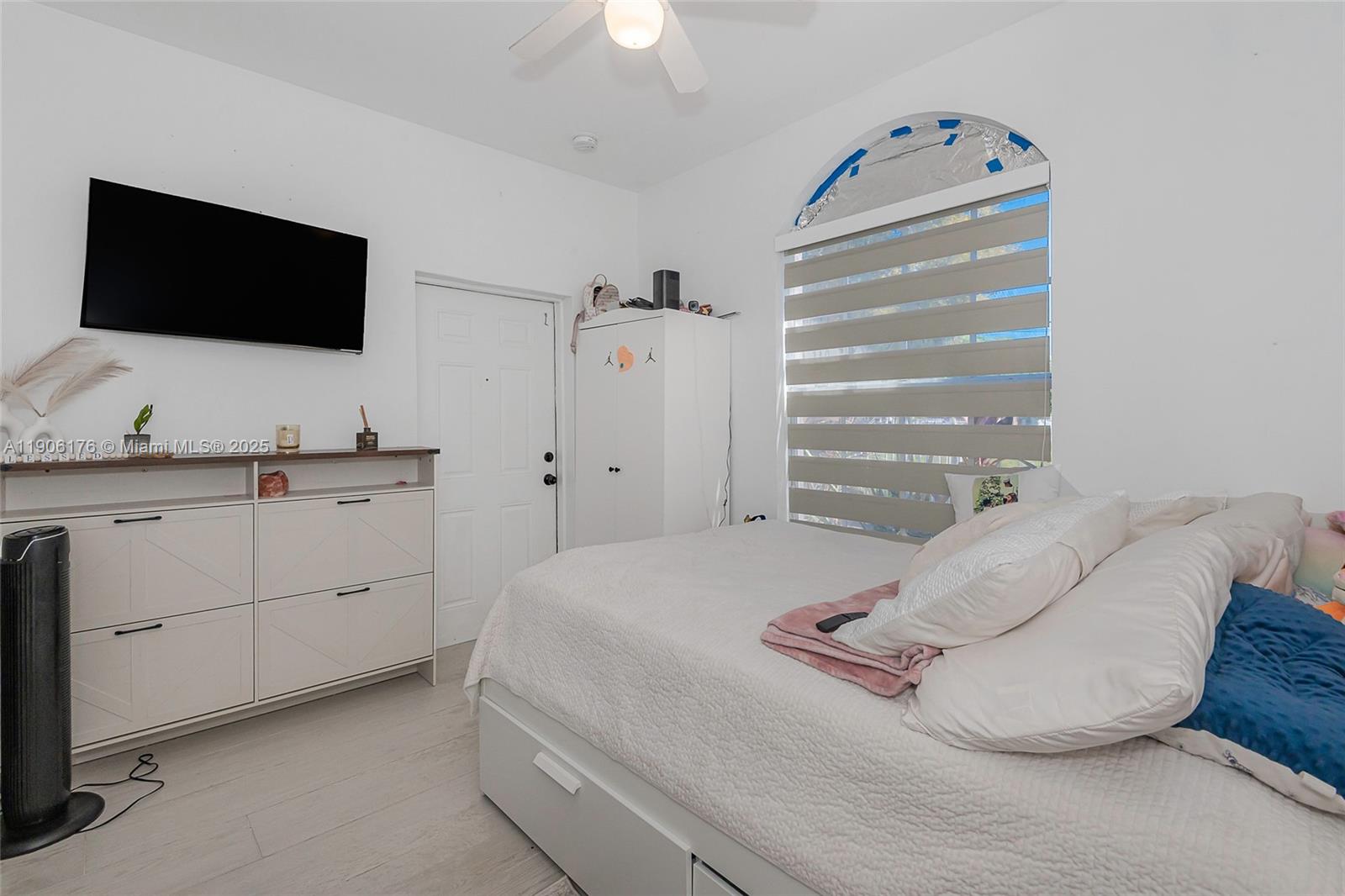 4028 NW 23rd Ct Miami, FL 33142