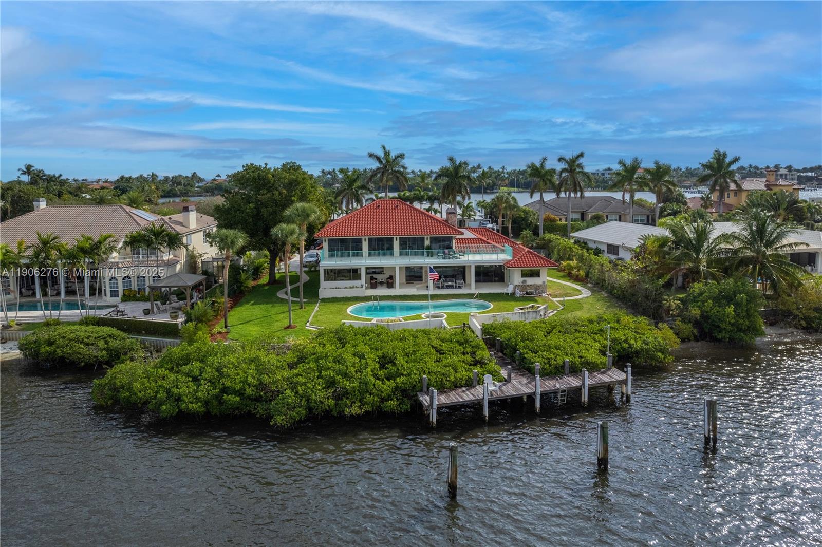 1635 Lands End Rd Manalapan, FL 33462