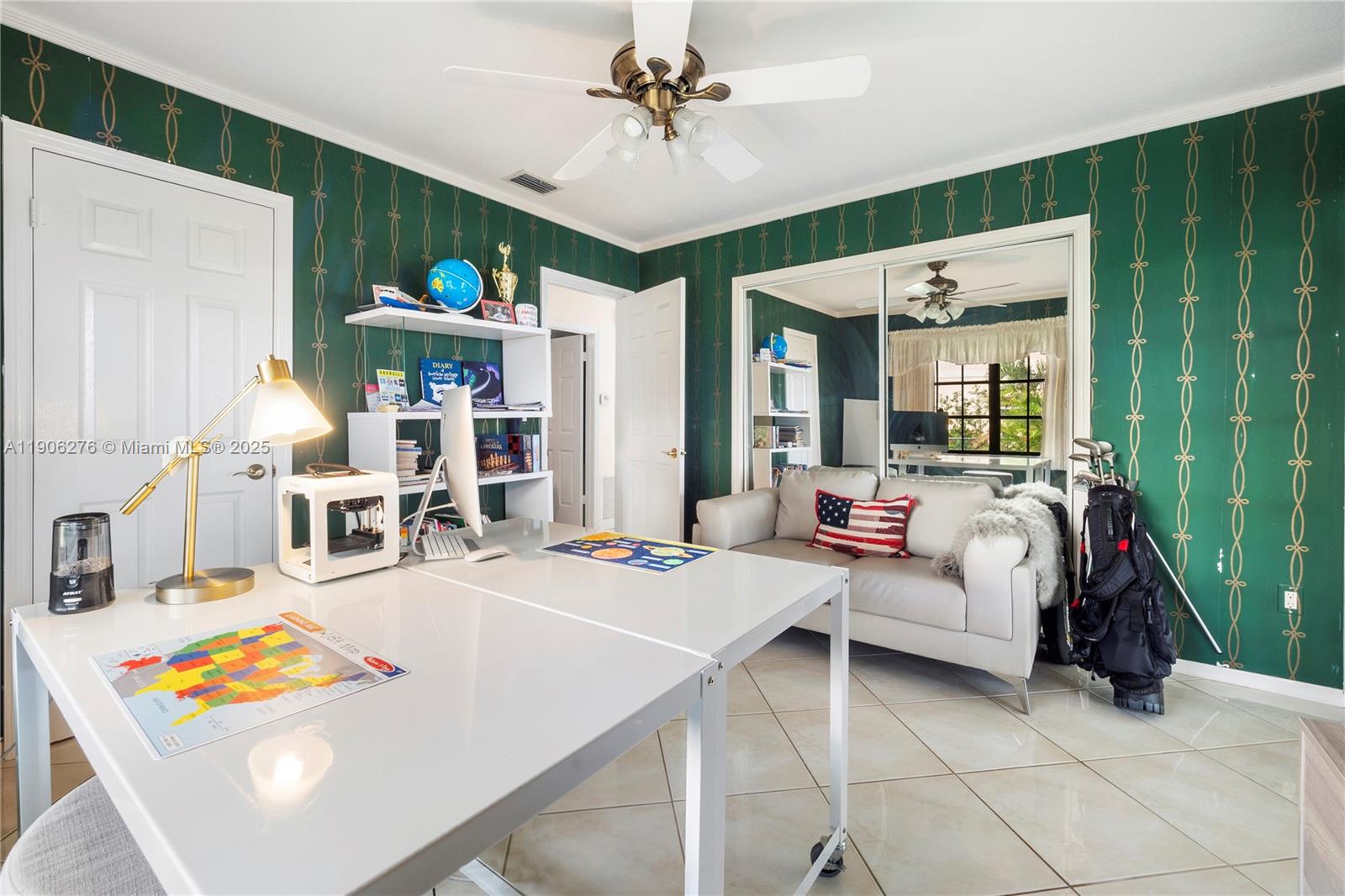 1635 Lands End Rd Manalapan, FL 33462