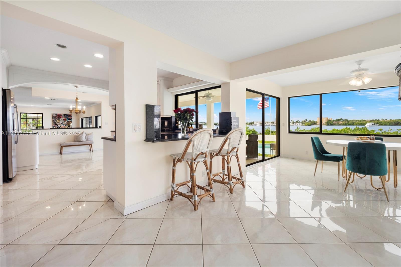 1635 Lands End Rd Manalapan, FL 33462