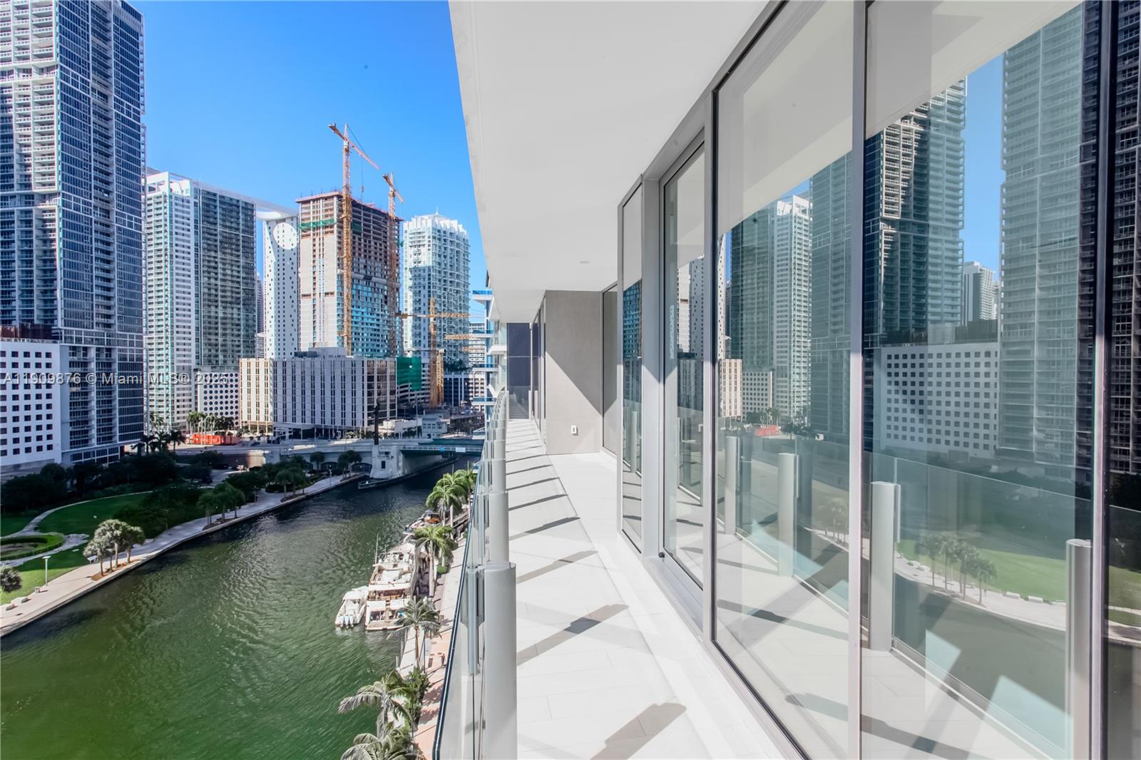 300 Biscayne Blvd Way #1003 Miami, FL 33131